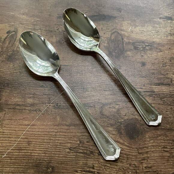 1847 Rogers Bros RG84 Silverplate h EP Brass Tablespoon Set of 2 Vintage - Picture 1 of 5